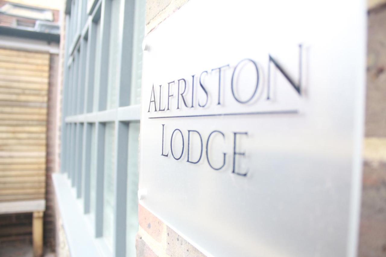 Alfriston Lodge By Air Premier Exterior foto